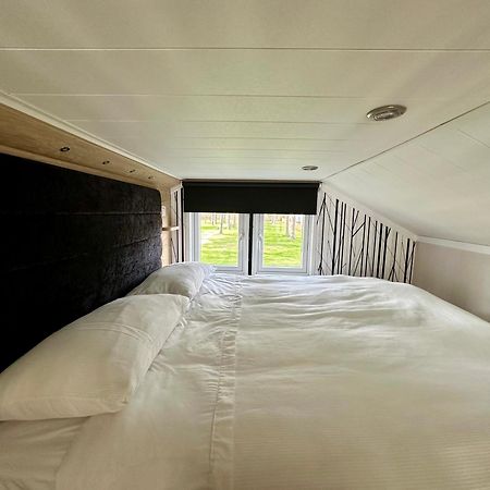 מלון אברלור The Parr Pod - Beautiful, Luxury Pod מראה חיצוני תמונה
