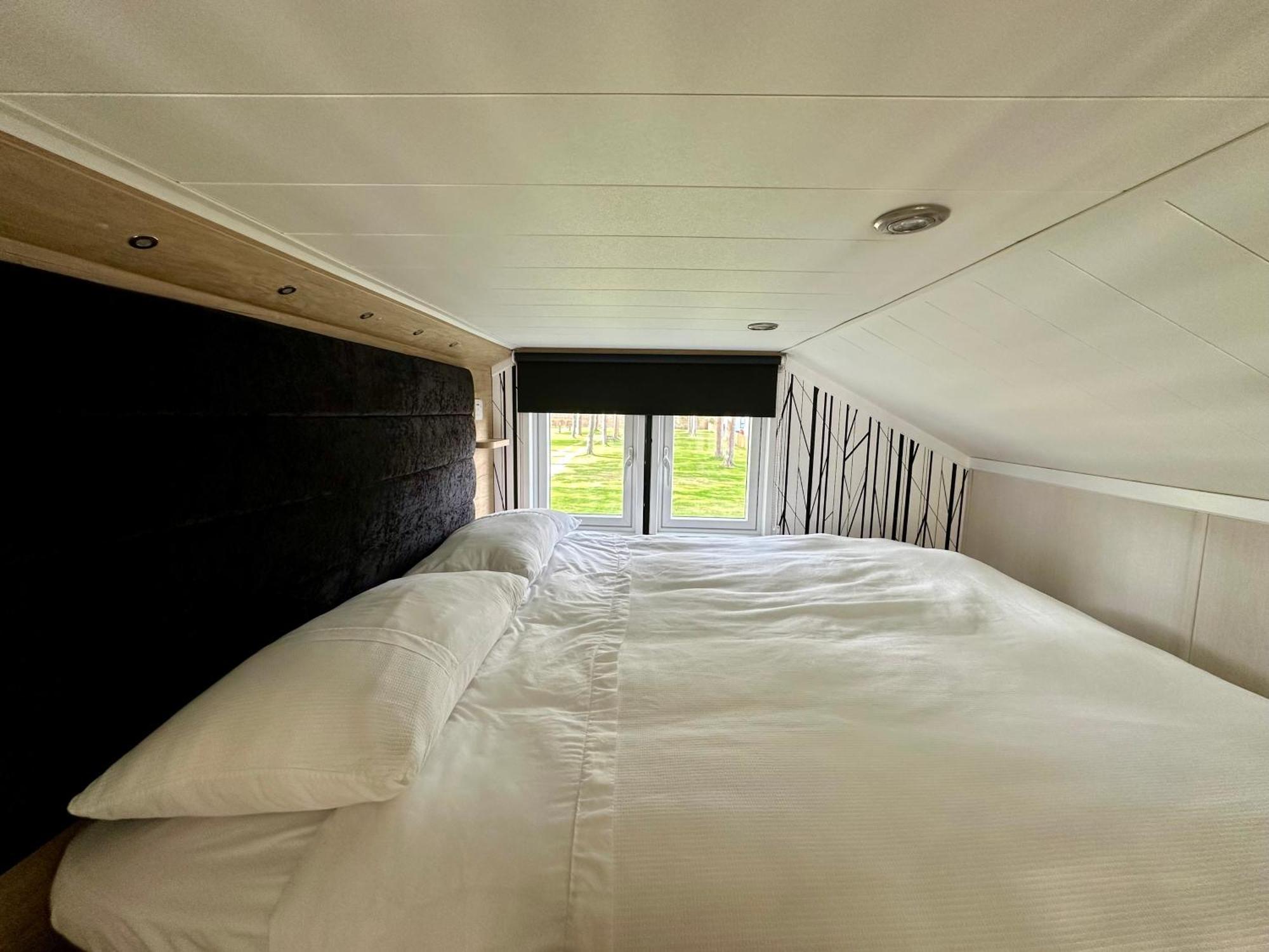 מלון אברלור The Parr Pod - Beautiful, Luxury Pod מראה חיצוני תמונה